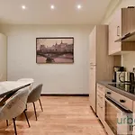 Urban Flat 159 - Charming 3bdr Flat In París
