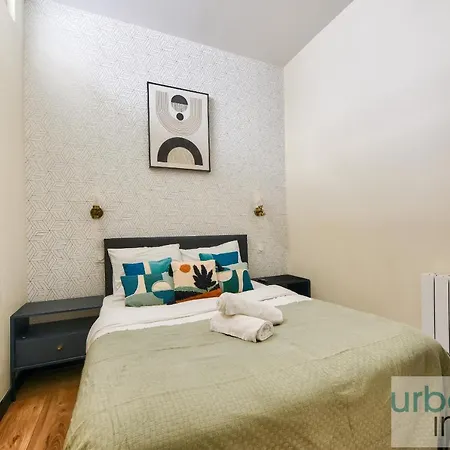 Urban Flat 159 - Charming 3bdr Flat In Apartment Paris