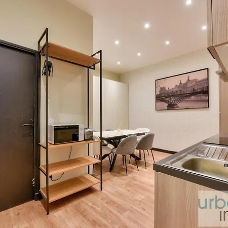Urban Flat 159 - Charming 3bdr Flat In Appartement Parijs