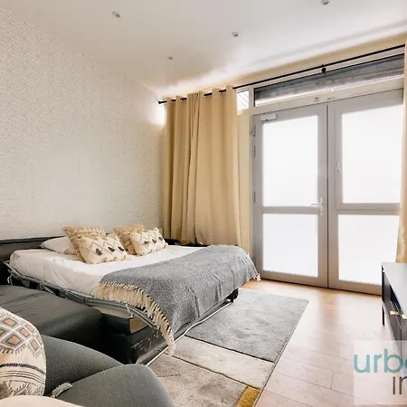 Urban Flat 159 - Charming 3bdr Flat In Apartamento Paris